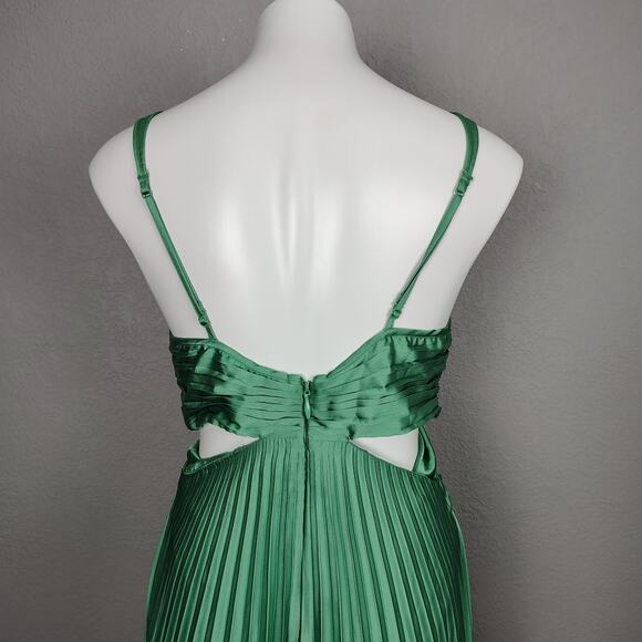 Abercrombie and Fitch Giselle Pleated Cutout Maxi Green Dress NWT Size MT - Picture 9 of 15